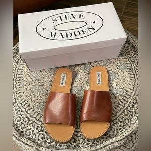 Steve Madden Grace slides/ sandals